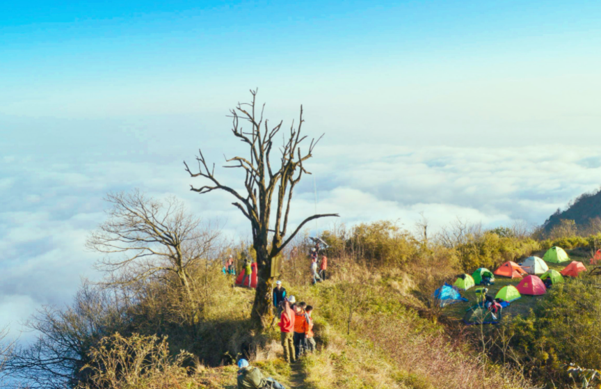 趙公山東線(xiàn)徒步攻略，趙公山徒步注意事項(xiàng)，上山2小時(shí)下山1小時(shí)